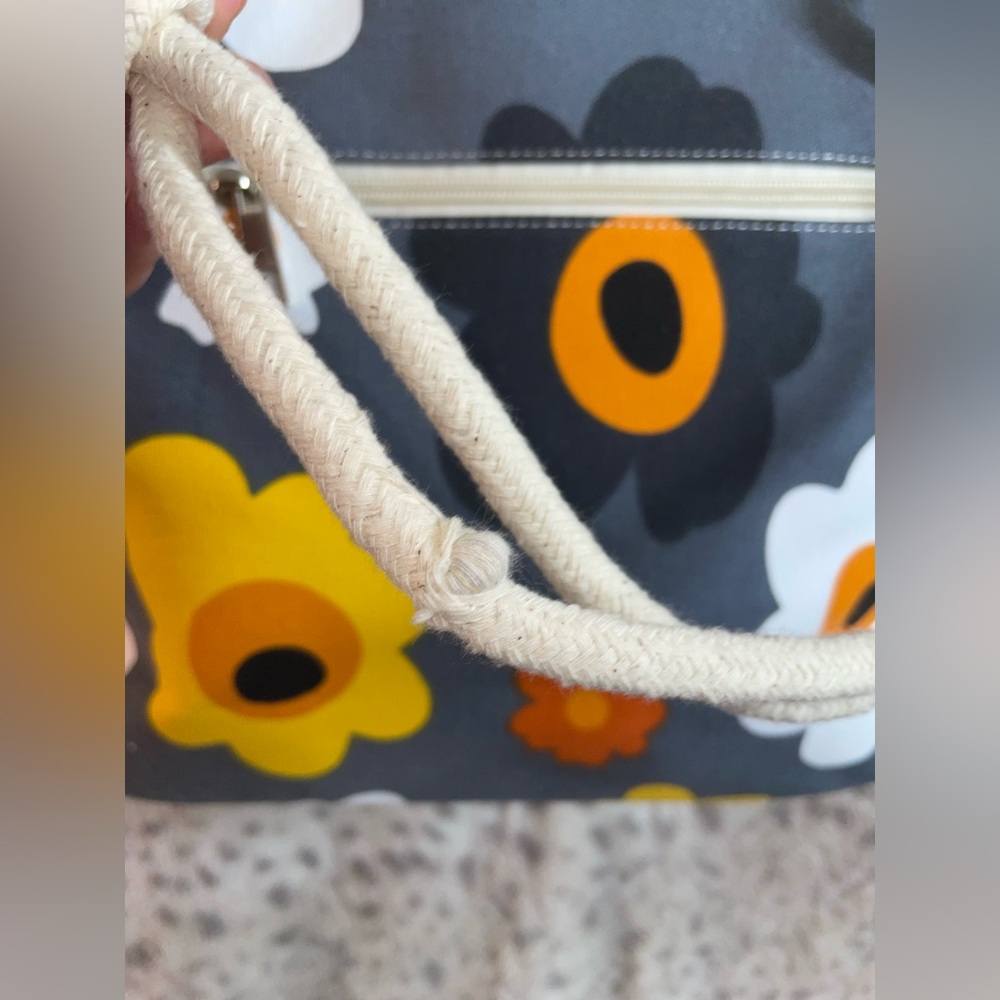 FARMHOUSE IS MY STYLE ‘SUMMER BLOOMS’ BAG - Picture 9 of 9